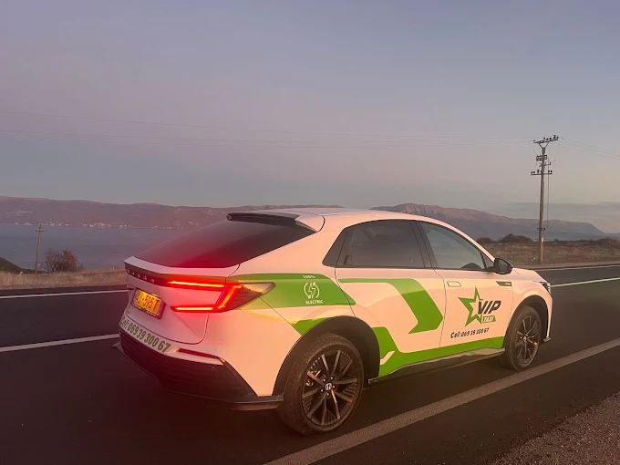 Taksi elektrike për udhëtim privat nga Elbasani në Berat